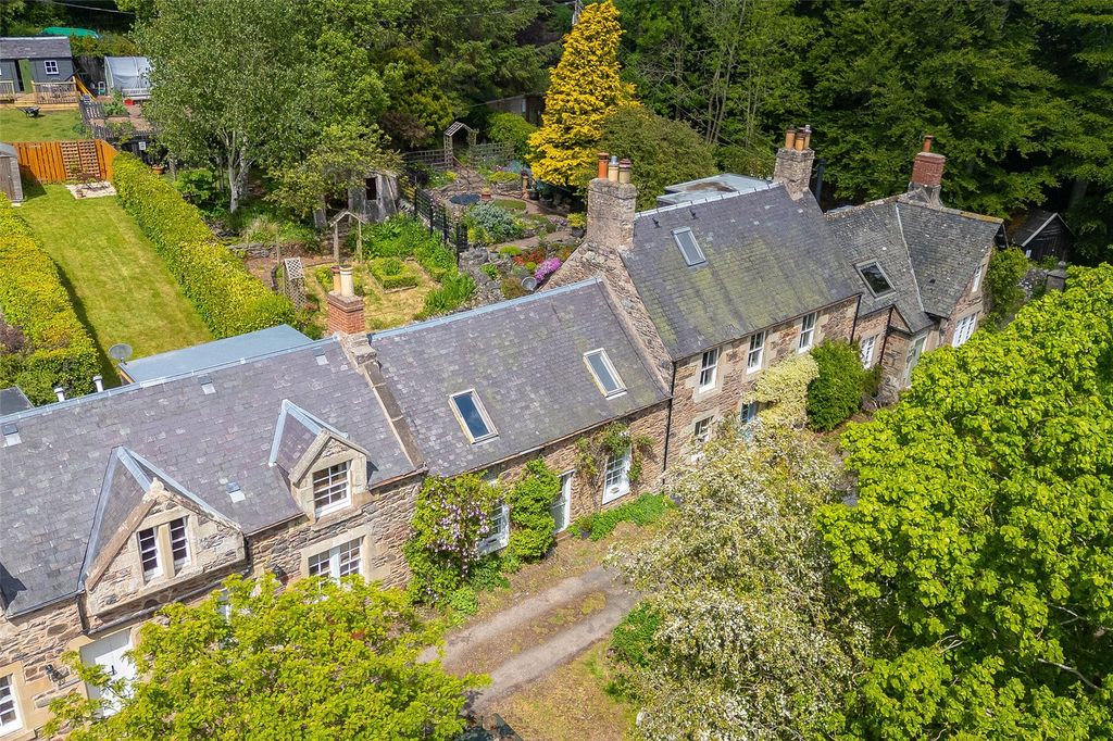 Property photo 2 of 38 Drone