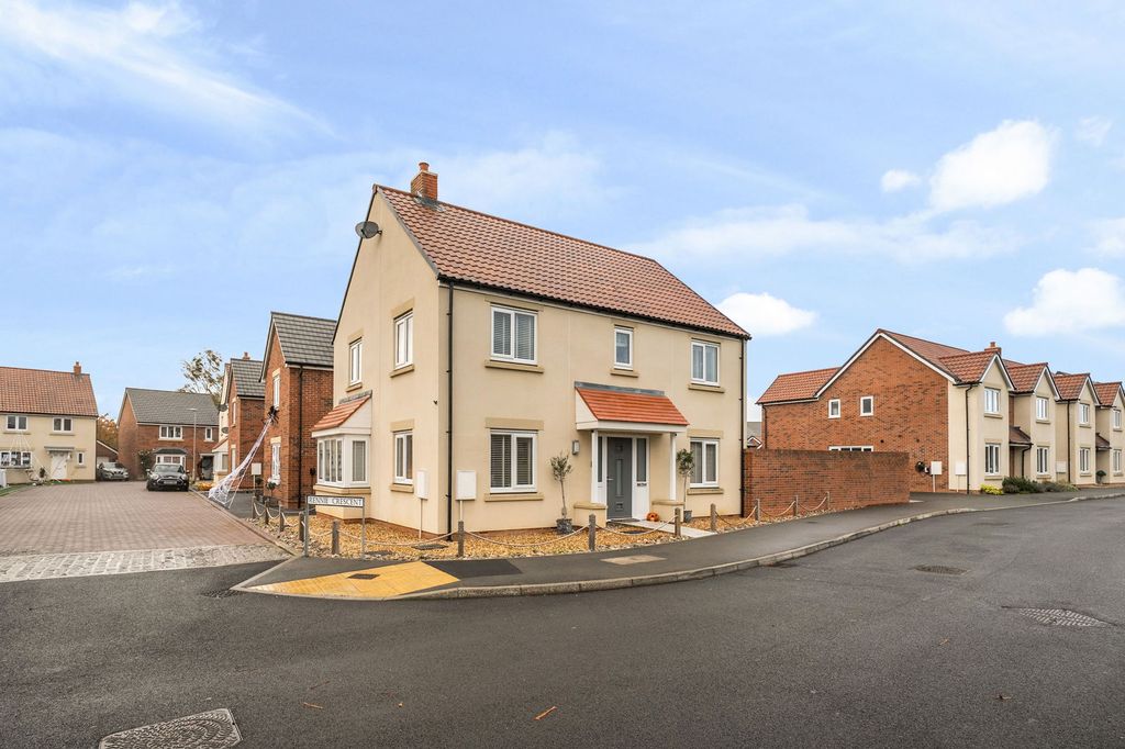 Property photo 1 of 21