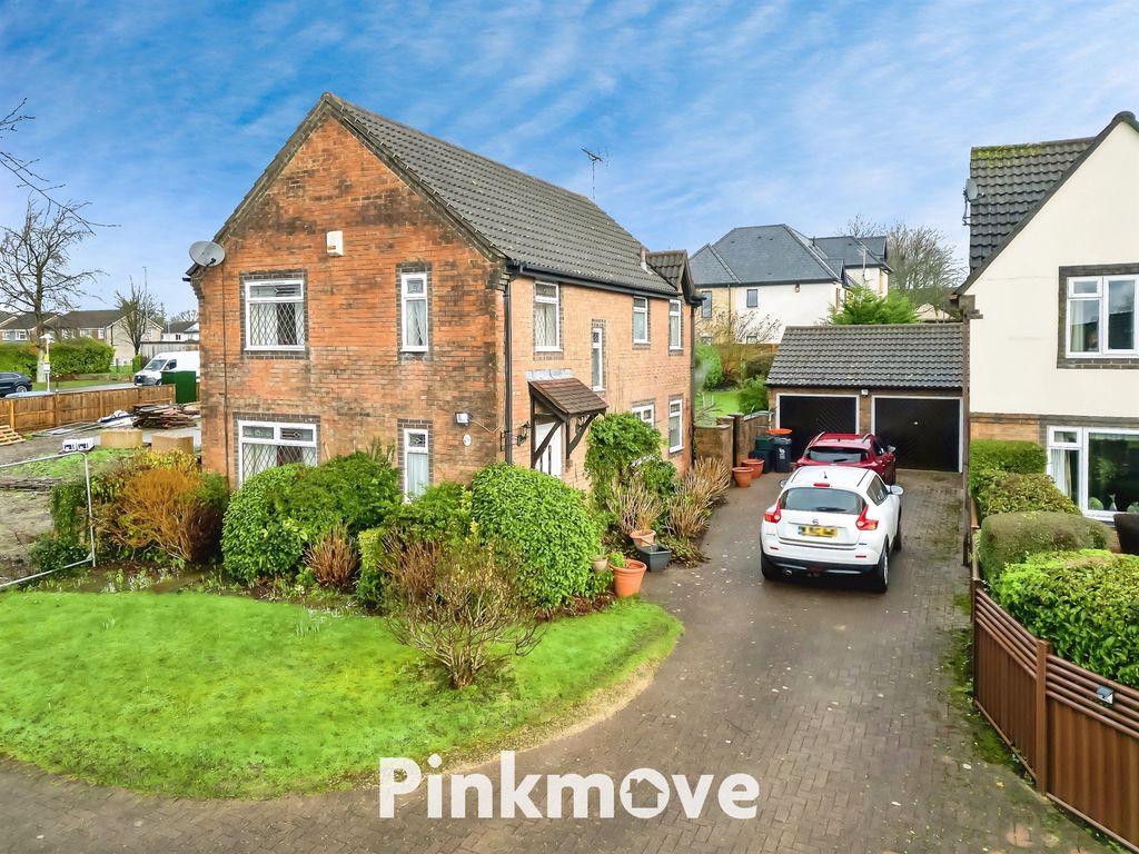 Property photo 2 of 24