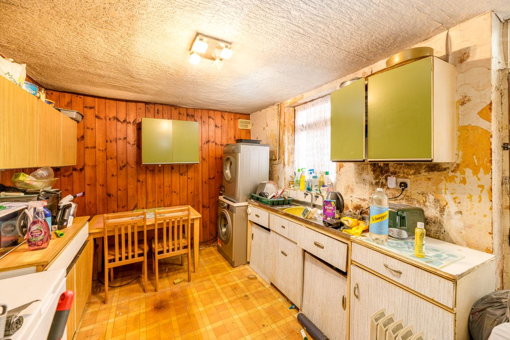 Property photo 3 of 19 20951Fd9Ec801032Be392924B50A2710254178F2.Jpg