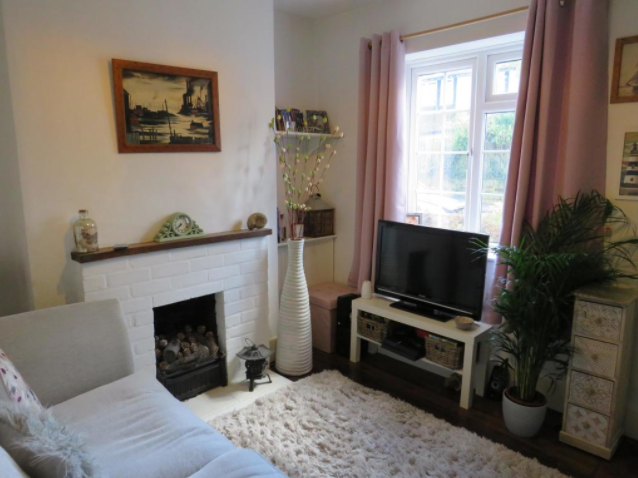 Property photo 2 of 9