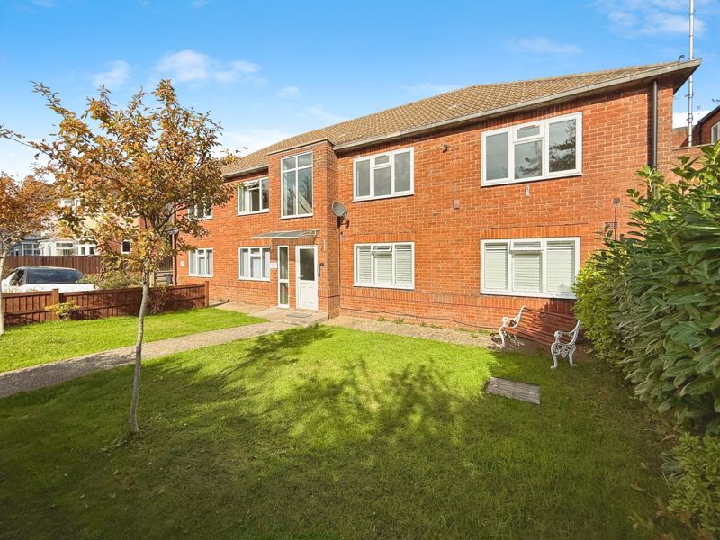 Property photo 1 of 7 Photo 7