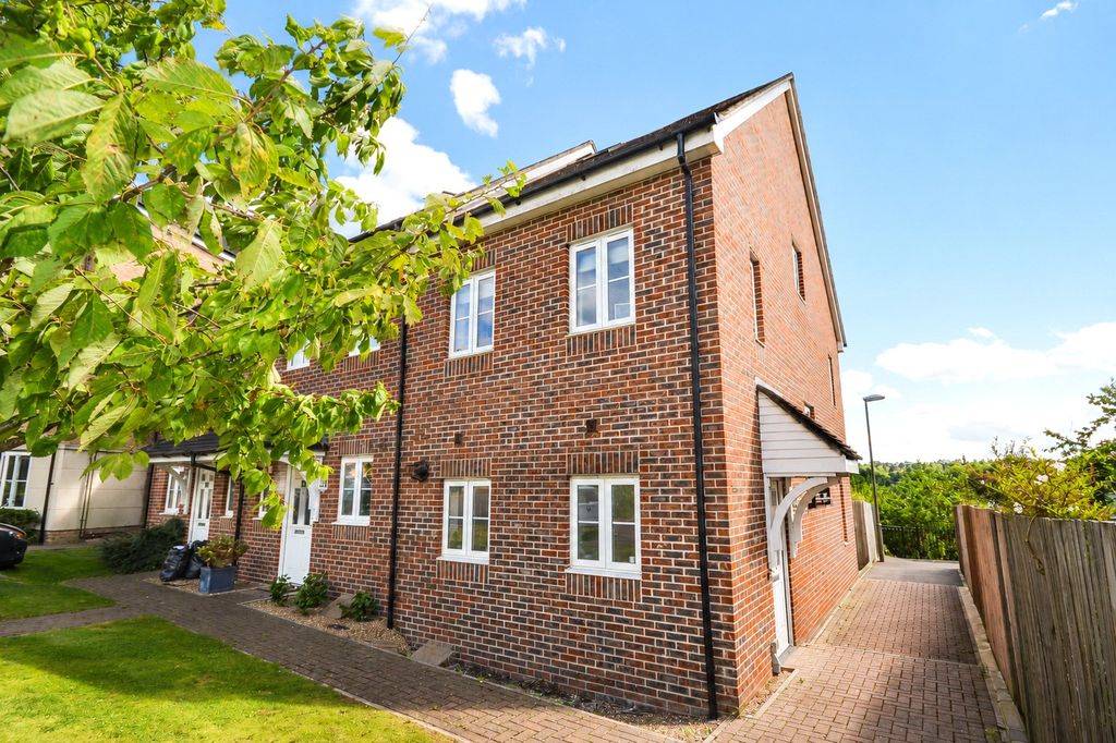 Property photo 1 of 11 Picture No. 25