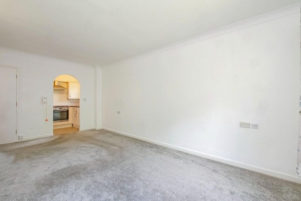 Property photo 2 of 14 Pnmb0091.Jpg