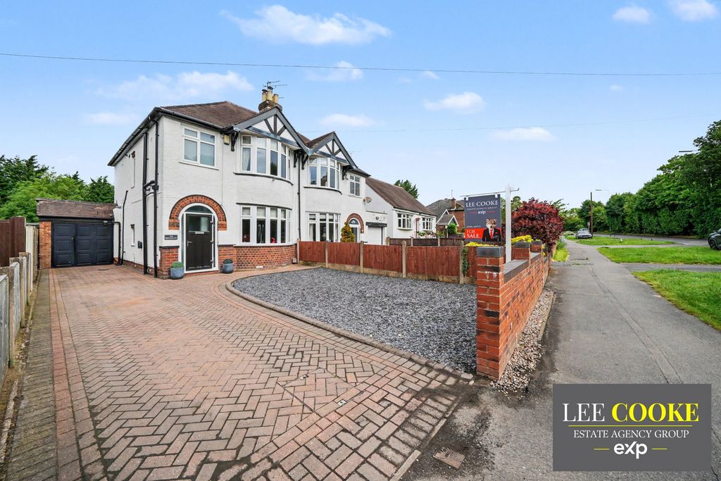 Property photo 1 of 33