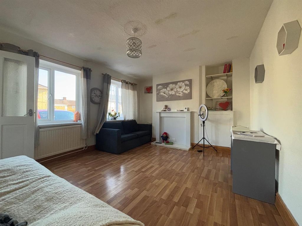 Property photo 3 of 17 Img-20250320-Wa0002.Jpg