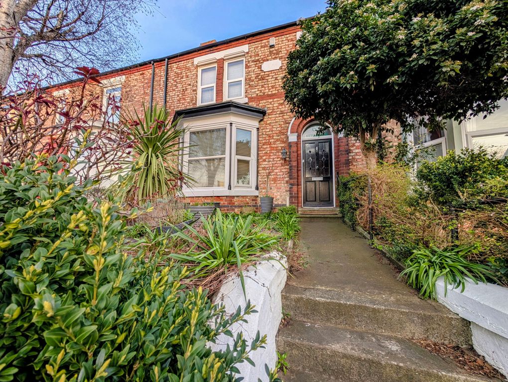 Property photo 1 of 22