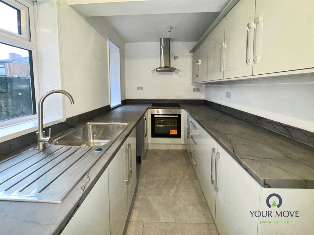Property photo 2 of 10 Picture No. 05