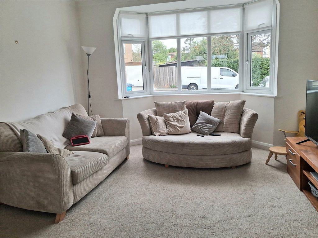 Property photo 2 of 15 Picture No. 11