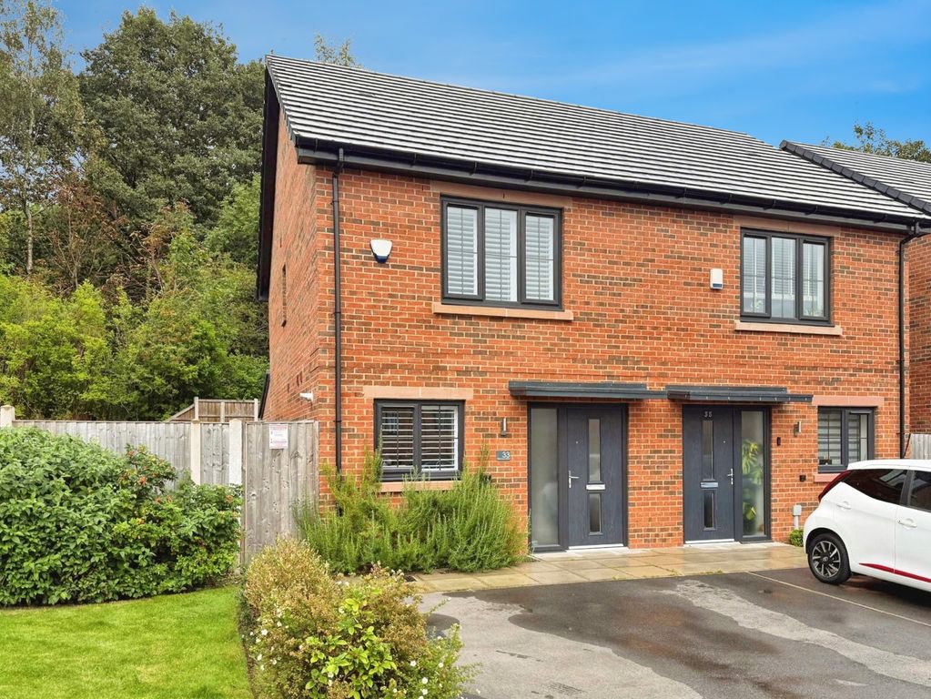 Property photo 1 of 17 External