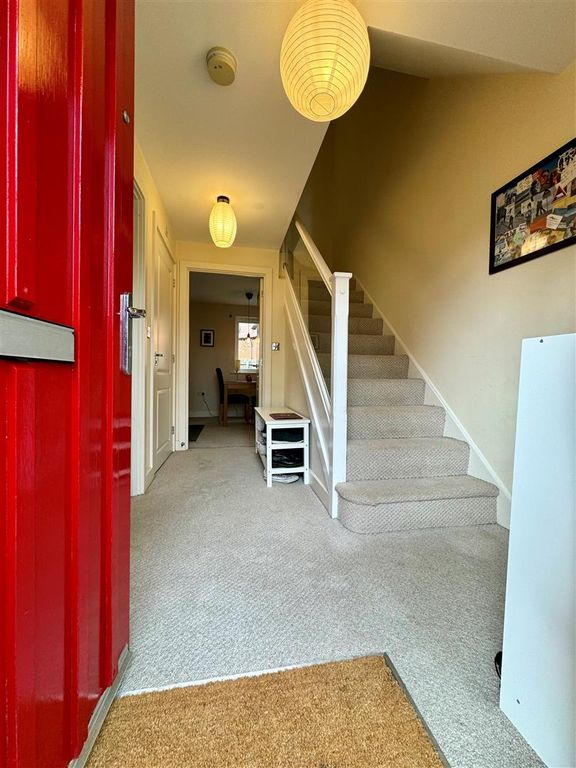 Property photo 3 of 14 Hallway.Jpg