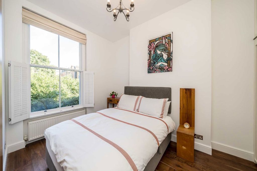 Property photo 3 of 6