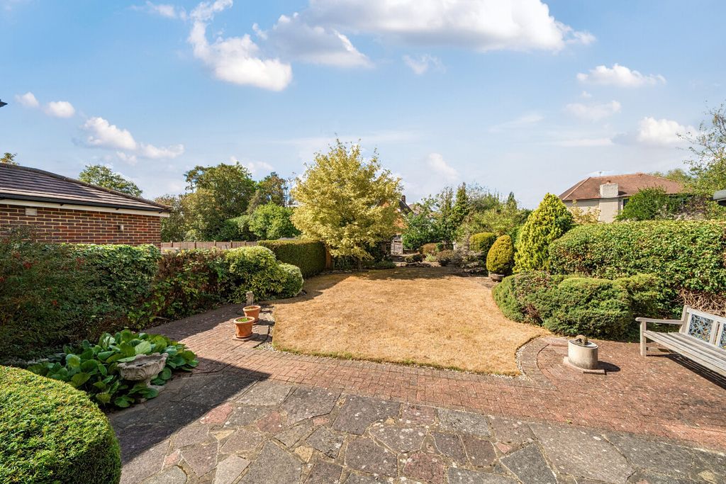 Property photo 2 of 18 1513914-6-6A96Cb7...