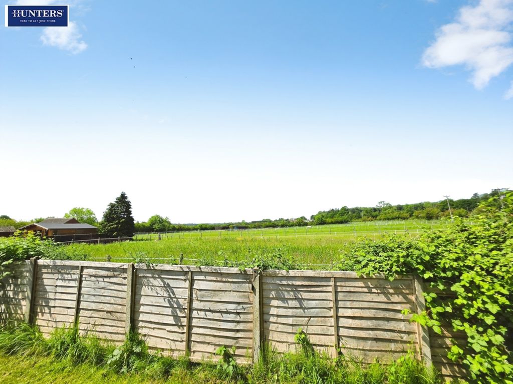 Property photo 2 of 25 Pbox-Img.Jpg
