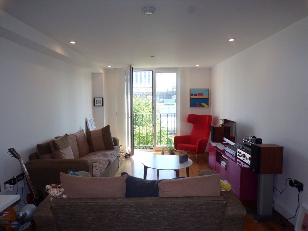 Property photo 2 of 11 Living Area