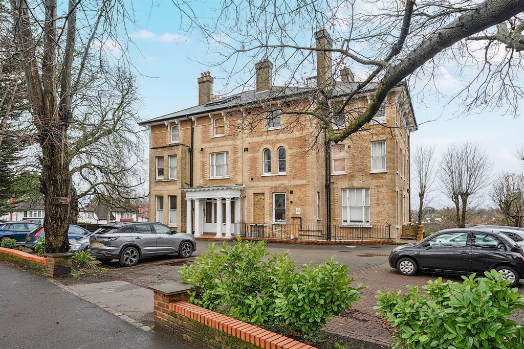 Property photo 2 of 22 (Main)