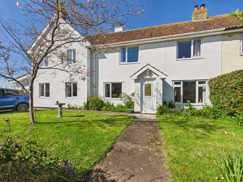 Property photo 1 of 37