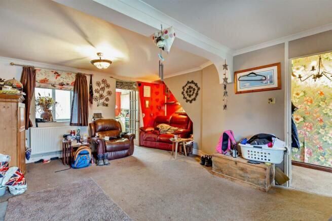 Property photo 3 of 10
