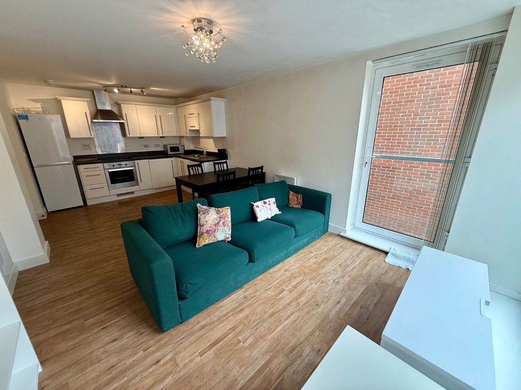 Property photo 3 of 12 Picture No. 26