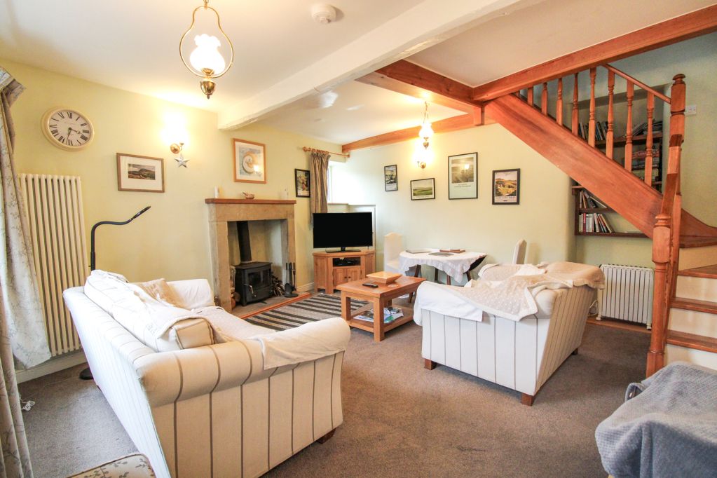 Property photo 3 of 11 Sitting Room