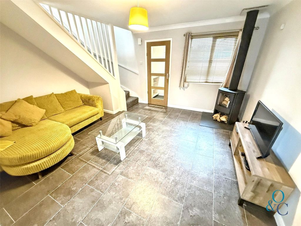 Property photo 2 of 14 Picture No. 04