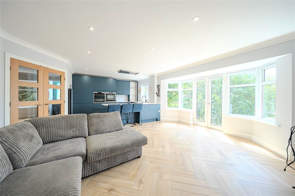 Property photo 1 of 15 Picture No. 36