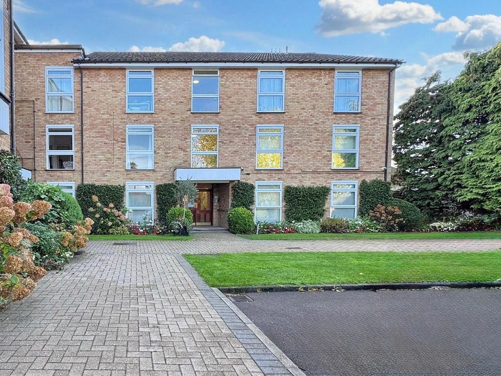 Property photo 1 of 14 Randall Court - Page Street 1 New.Jpg