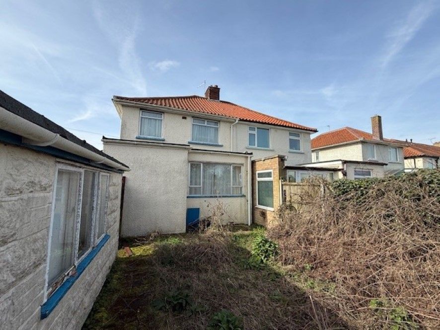 Property photo 2 of 13