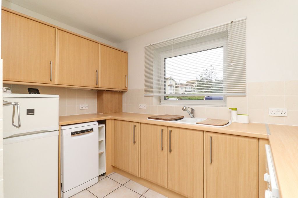 Property photo 3 of 11 Picture 3