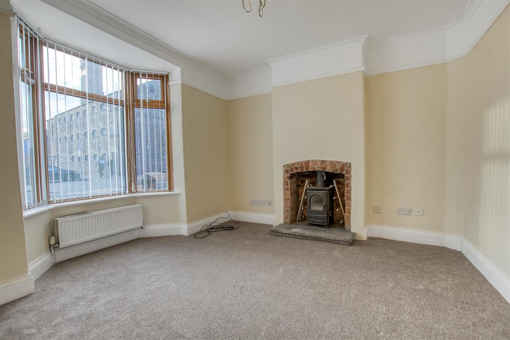 Property photo 2 of 13 Img_9121.Jpg