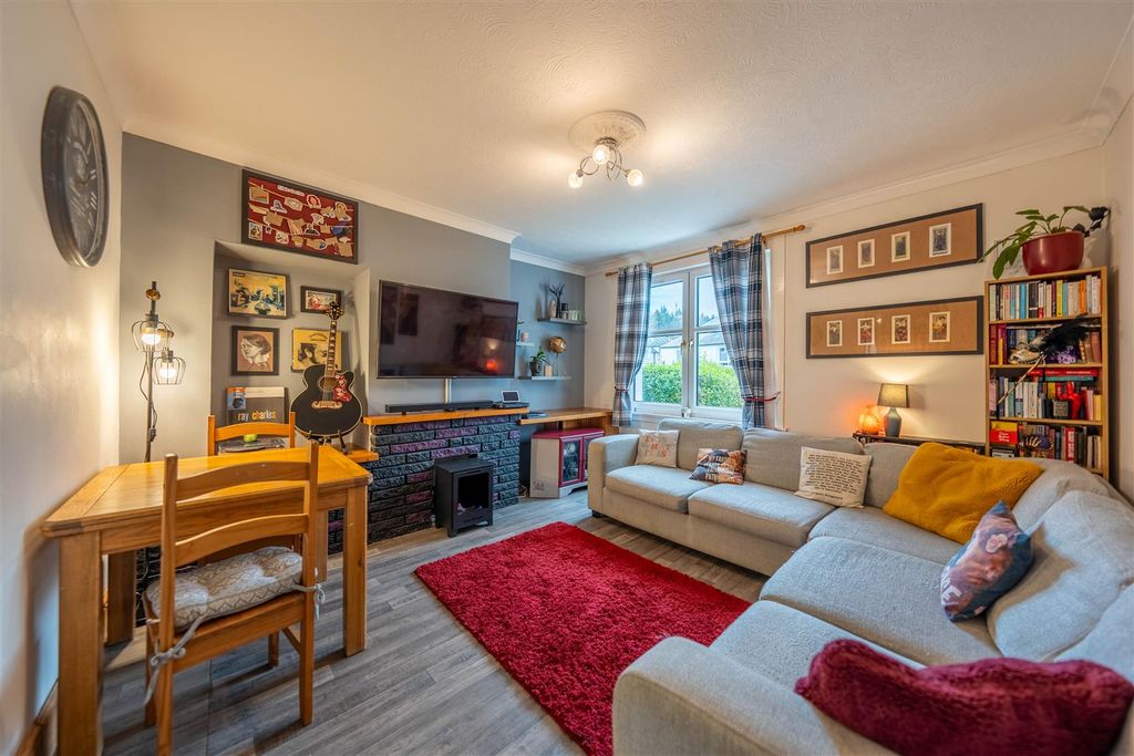 Property photo 2 of 21 Dsc09982-Hdr.Jpg