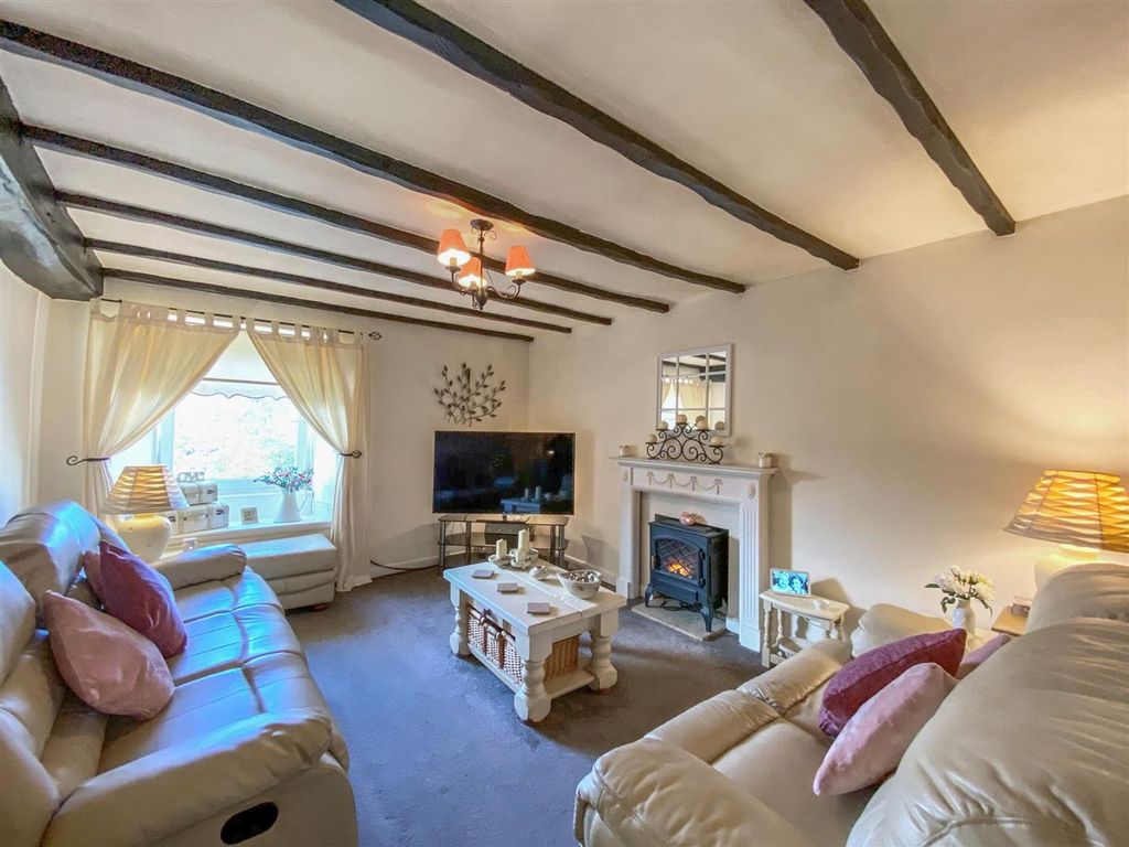 Property photo 2 of 14 The Welcoming Lounge