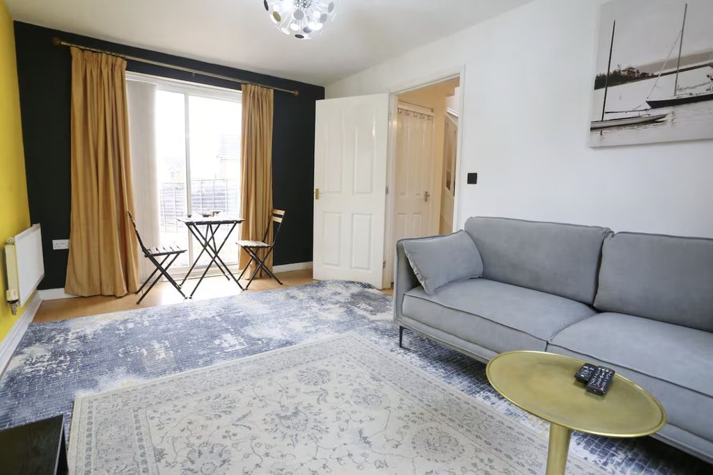 Property photo 3 of 14 Reception Room