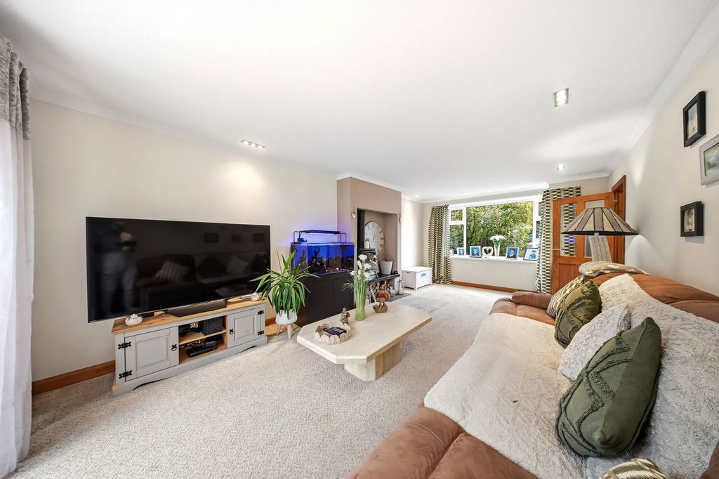 Property photo 2 of 45