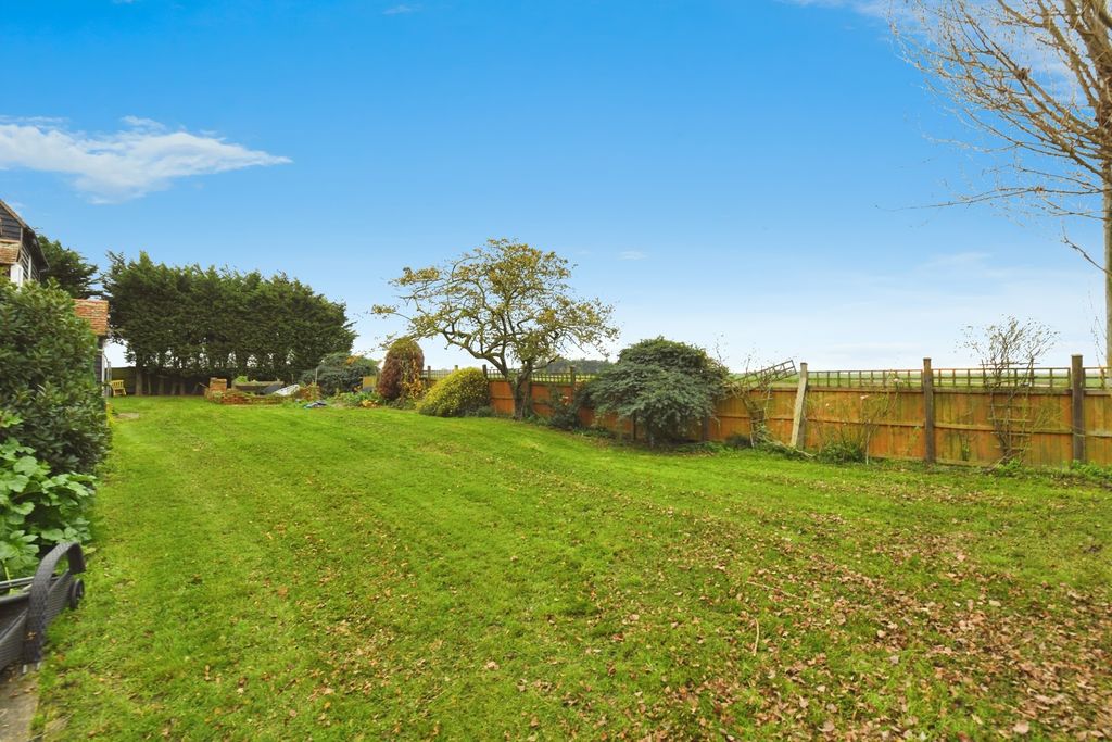 Property photo 2 of 30 Pbox-Img.Jpg