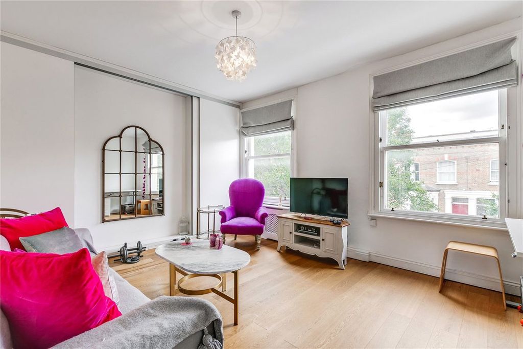 Property photo 1 of 6