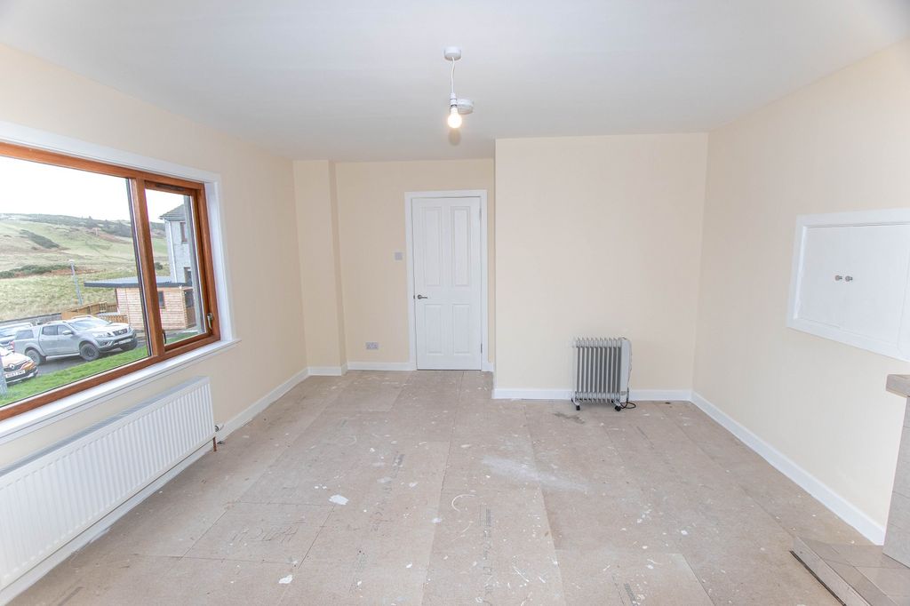 Property photo 3 of 12 Not Specified