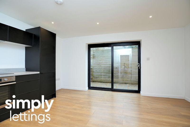 Property photo 2 of 12 Photo 6