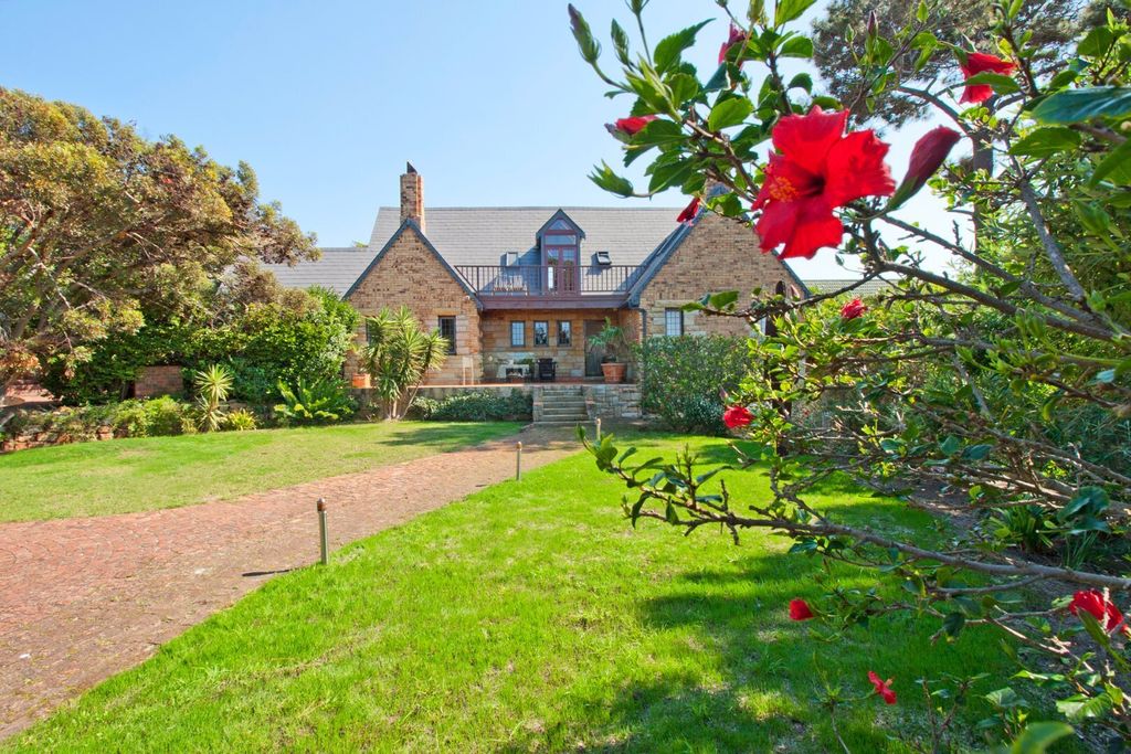 Property photo 1 of 63