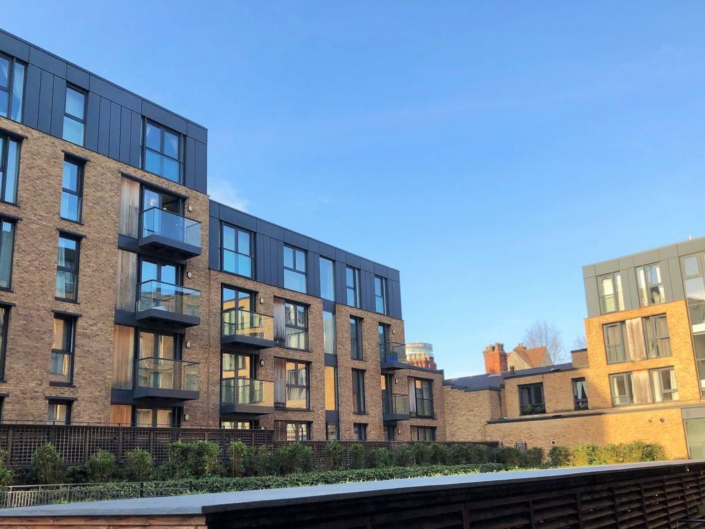 Property photo 1 of 7 Outside.Jpg