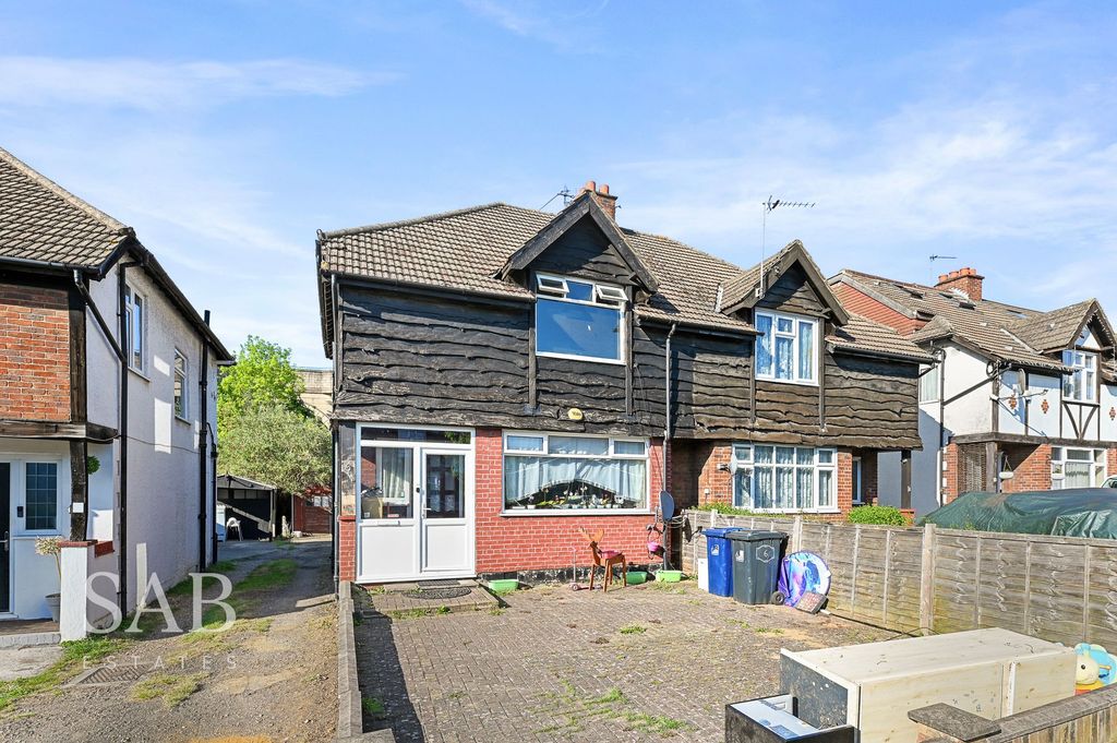 Property photo 1 of 10