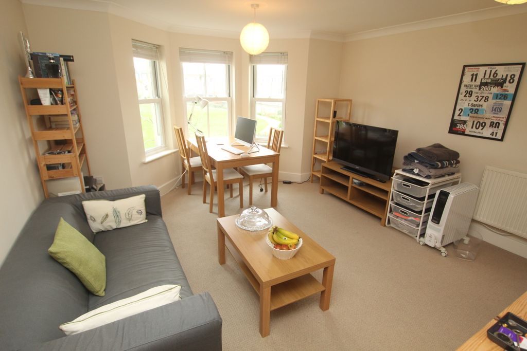 Property photo 2 of 5