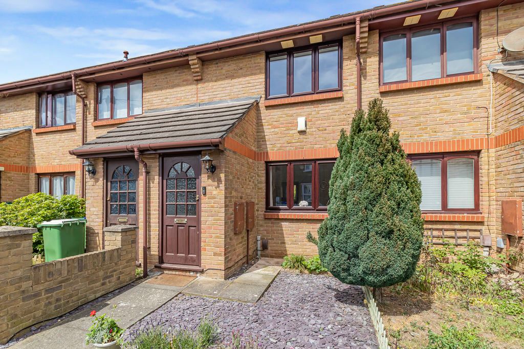 Property photo 1 of 16 External