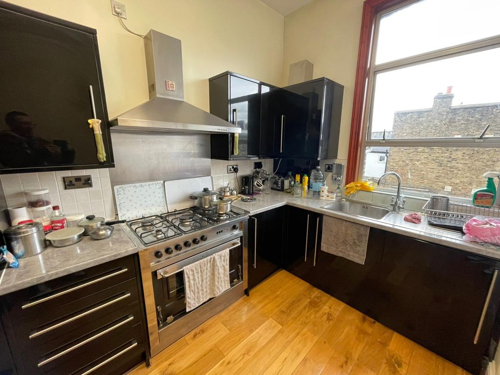 Property photo 2 of 6 Photo 2