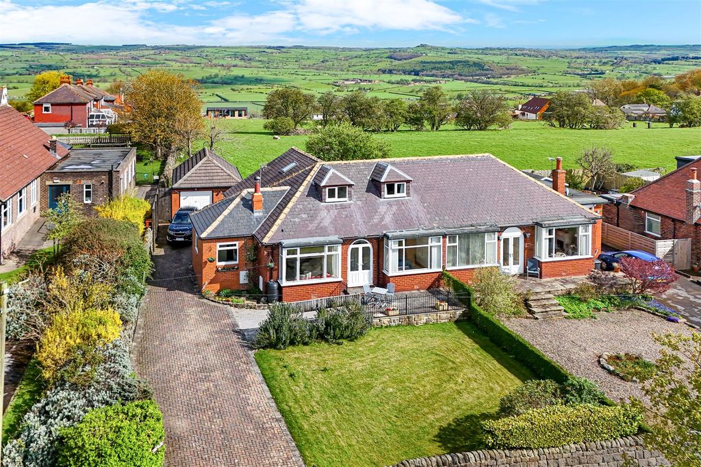 Property photo 1 of 26 Quarry Farm Road