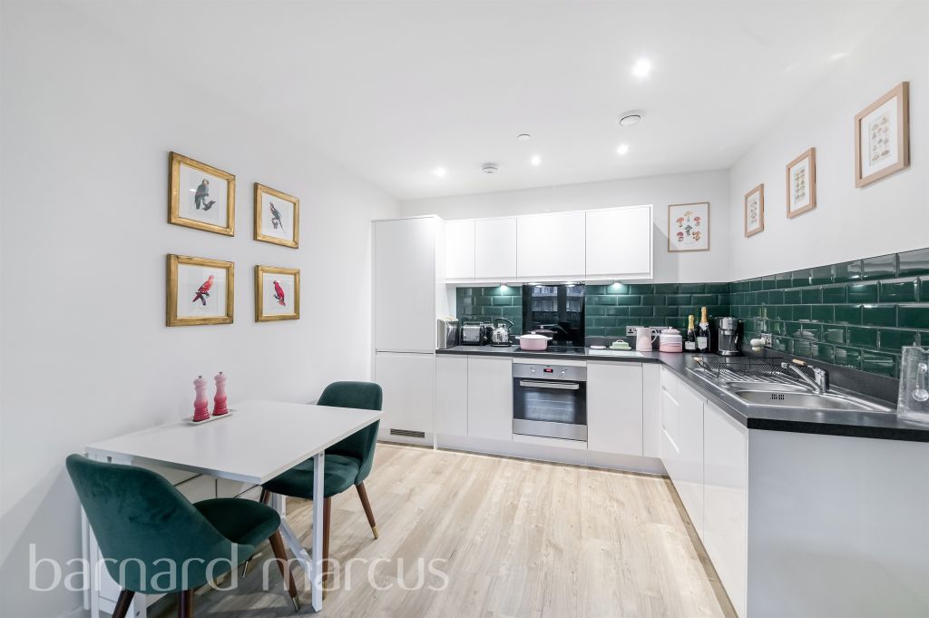 Property photo 3 of 10