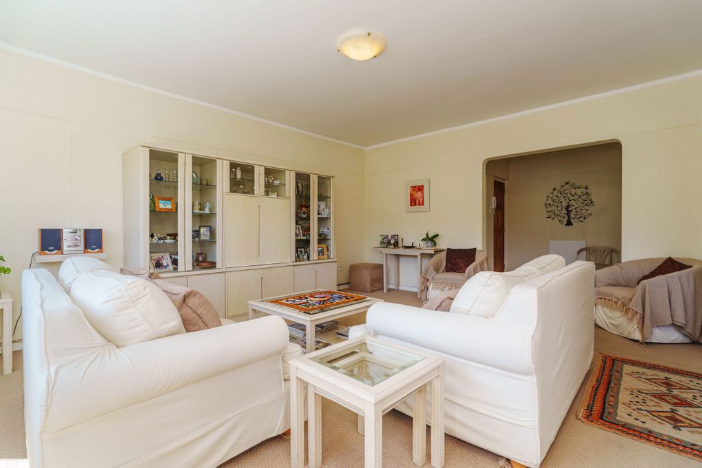 Property photo 3 of 24 Kw1715709