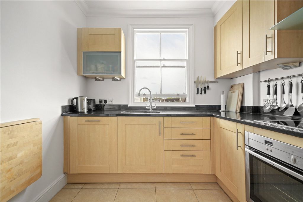 Property photo 2 of 14 Picture No. 38