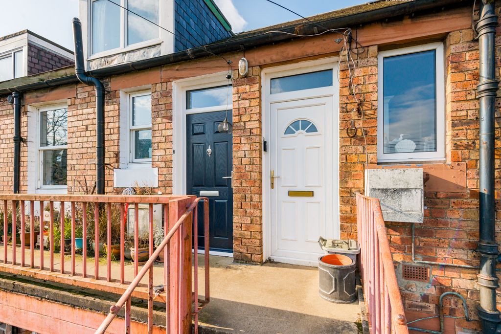 Property photo 2 of 18 Property Image 2