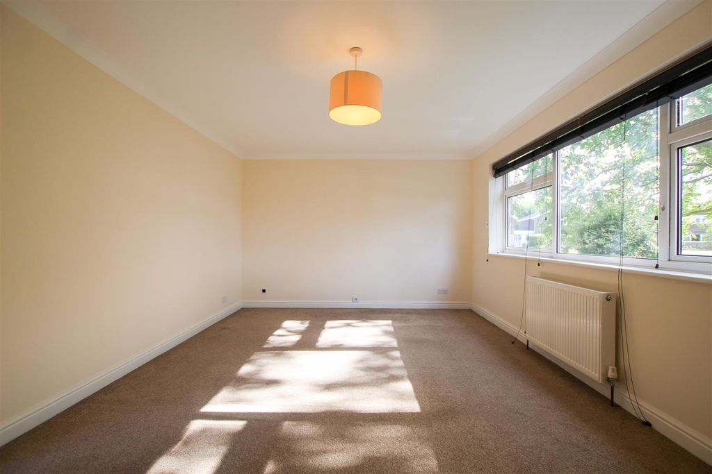 Property photo 2 of 17 Img_3896.Jpg